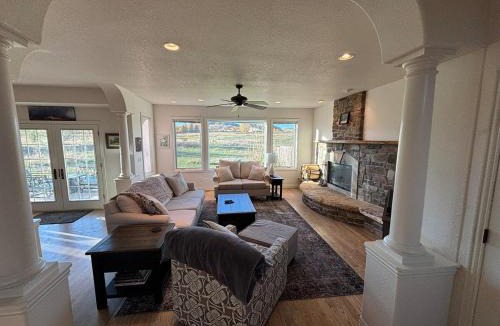 Boulder Apartment | Beautiful Views Spacious Peaceful Near Boulder