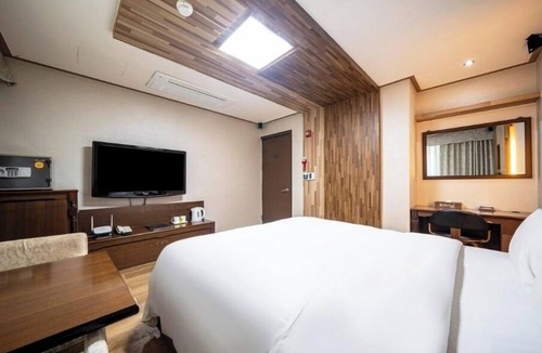 Gunsan Hotel | Benikea Ariul Hotel