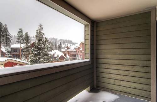 Breckenridge Condo | Best Location in Town - One Block to Main St. & Close to the Slopes and Gondola