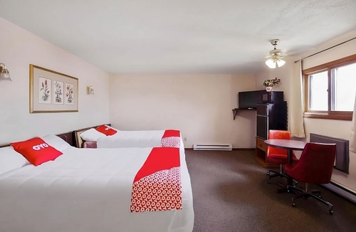 Cheyenne Wells House | Best Place to Stay in Cheyenne Wells! 4 Great Units, Pets Allowed, Free Parking