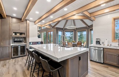 Baldy Mountain House | Best Views of Breckenridge! Perfect home to stay after a long day on the slopes!