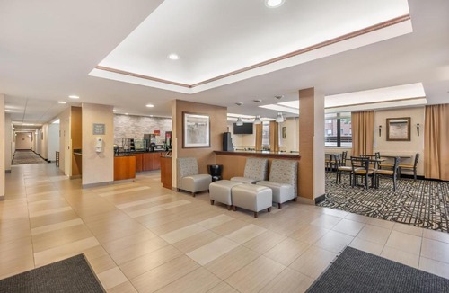 Louisville Hotel | Best Western Plus Boulder Louisville