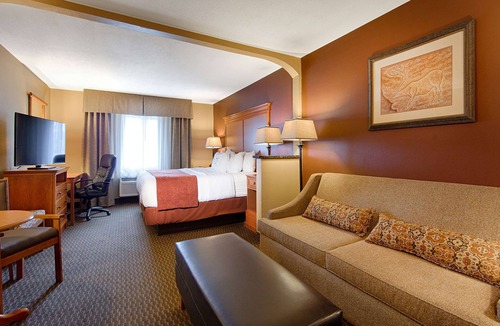 Craig Hotel | Best Western Plus Deer Park Hotel & Suites