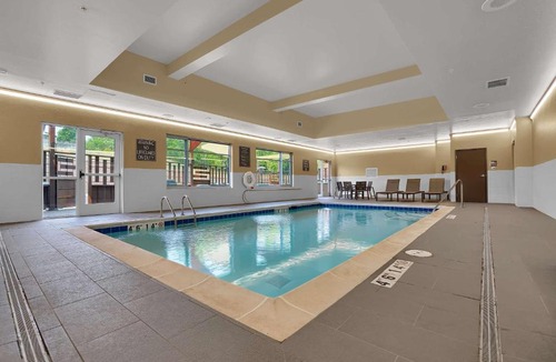 West Colorado Springs Hotel | Best Western Plus Fillmore Inn & Suites