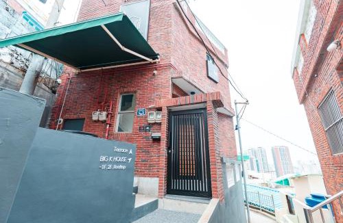 Choryang Bed & Breakfast | Big K House