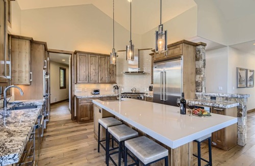 The Highlands House | Big Sky at Highlands | Mountain Modern | Views