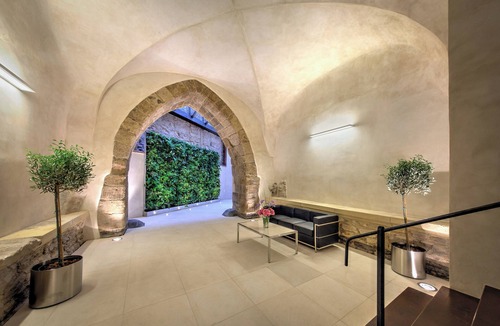 Mala Strana Hotel | Bishop's House