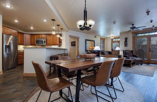 Steamboat Springs Condo | BL6112 | Cozy Mtn Condo | Private Courtyard and Hot Tub | Air Chilling