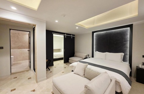 Jongno-dong Hotel | Blueduck hotel