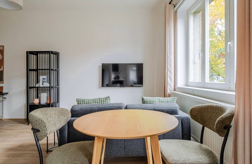 Smichov Apartment | Blueground | Anděl, view, nr Vltava River (PRG-80)