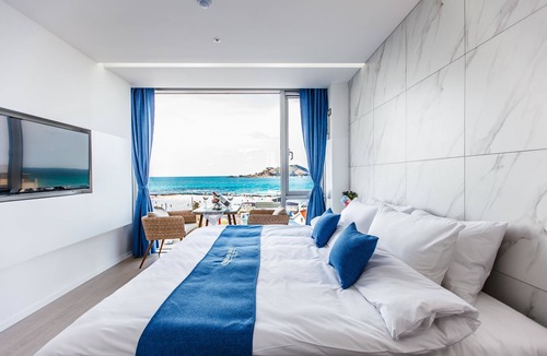 Hallim Hotel | Bluespring Boutique Hotel