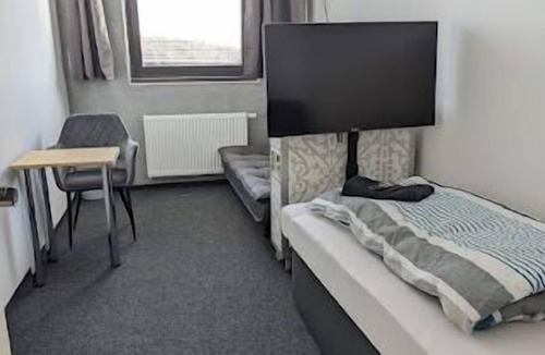 Heimsheim House | Boardingrooms direct A8, close to Stuttgart, 25min