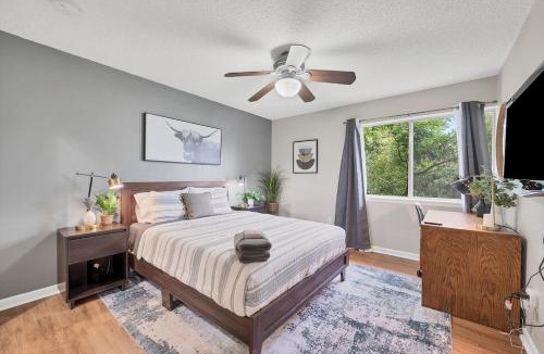 Gunbarrel Apartment | Boulder Basecamp - Cozy 2BR Near Trails & Town