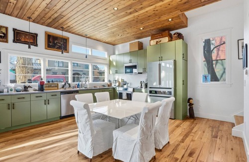 Longmont Apartment | Boutique-Feel Townhome w/Piano + Balcony
