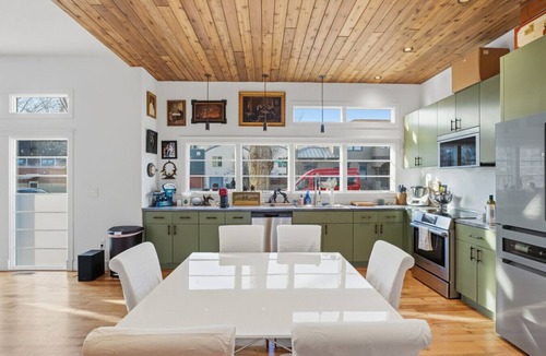 Longmont Apartment | Boutique-Feel Townhome w/Piano + Balcony