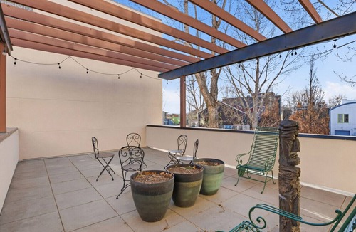 Longmont Apartment | Boutique-Feel Townhome w/Piano + Balcony