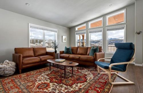 Tabernash House | Brand New Cozy Mountain Retreat Cabin with Panoramic Views Near Winter Park, Tabernash Colorado