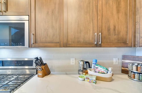 Rendezvous House | Brand-New Townhome w/Hot Tub, 4 Mi to Winter Park