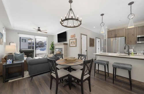 Fraser Condo | Brand New upscale 2-Bedroom Condo in Fraser with Large Private Hot Tub