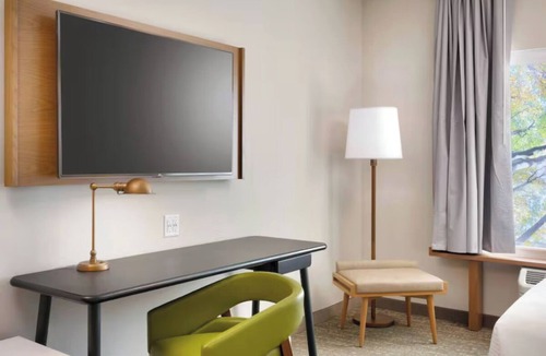 Union Square Hotel | Breakfast Included & Pool Access | Minutes to Red Rocks & Downtown Denver