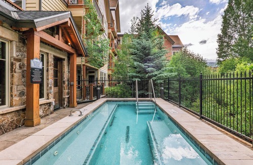 Breckenridge Condo | Breck Summer Escape - 2 BD/2 BR with Pool & Hot Tubs, Just Steps from Downtown