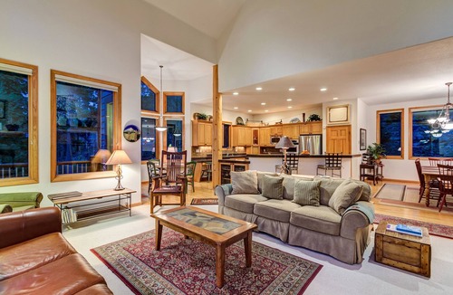 The Highlands House | Breckenridge Home With A View License #0000031411