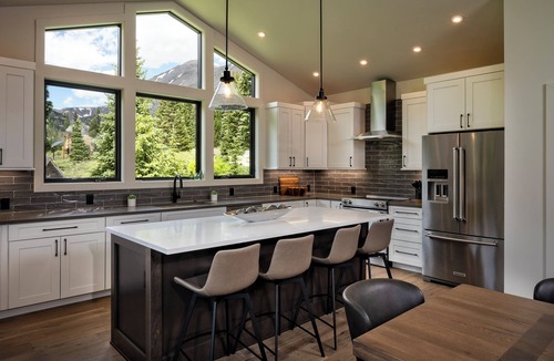 Breckenridge House | Breckenridge mountain home with spectacular views & recently fully renovated!