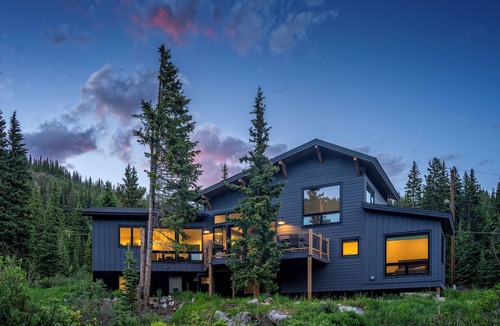 Breckenridge House | Breckenridge mountain home with spectacular views & recently fully renovated!