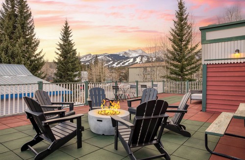 Historic District House | Breckenridge Retreat for 24 | Hot Tub, Firepit, & Scenic Rooftop Patio Views
