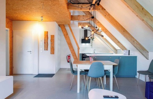 Rudow Apartment | Bright Hideaway (70 sqm) near BER Airport