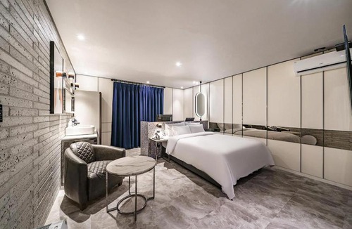 Seo-gu Hotel | Brown-Dot Hotel Geomdan