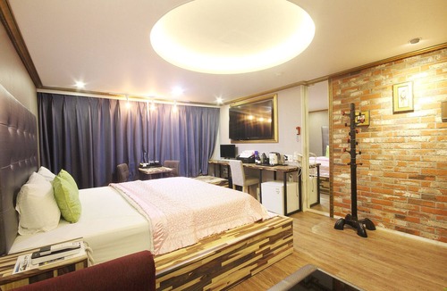 Gangseo District Hotel | Busan Myeongji Hotel Jade