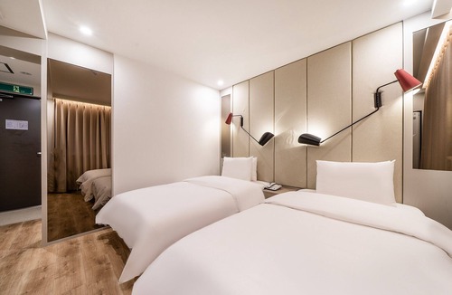 Gangseo District Hotel | Busan Myeongji Ocean City Hotel