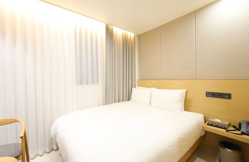 Busanjin Hotel | Busan Seomyeon Nestly Hotel