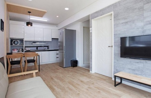 Busan House | Busan Yeonhwa Reef Pension Dreamer