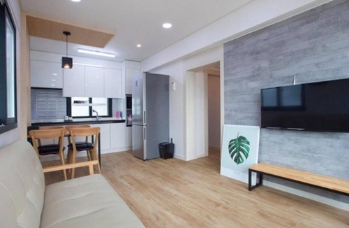 Busan House | Busan Yeonhwa Reef Pension Dreamer