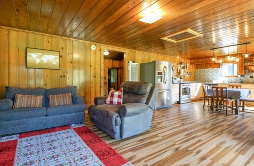Bayfield House | Cabin at Vallecito Lake with Hot Tub!