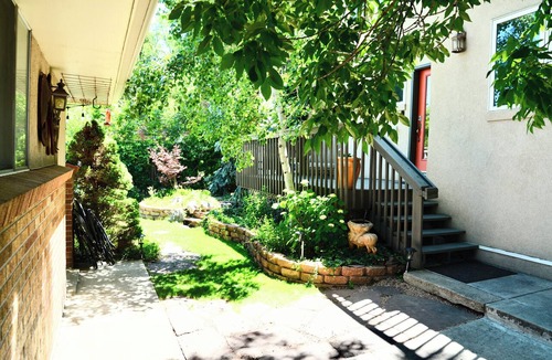 Golden House | Casa Artista Golden