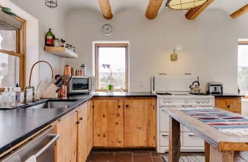 Abiquiu House | Casa Tocaya: Adobe Gem in O'Keeffe country!