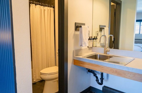 Winter Park Hotel | Catwalk Double Queen + Bunks, Gravity Haus Winter Park, Mountain Views