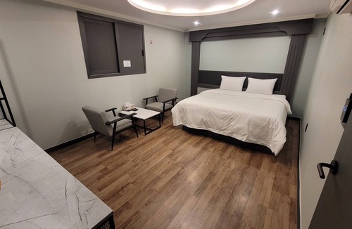 Jung-Gu Hotel | CC Motel