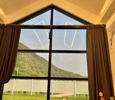 Chuncheon Cabin | CC Stay 씨씨스테이
