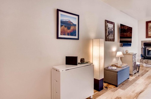 Frisco Apartment | Cedar Lodge Peak One Studio Condo: Downtown Frisco