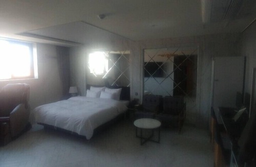 Sacheon Hotel | Central Hotel