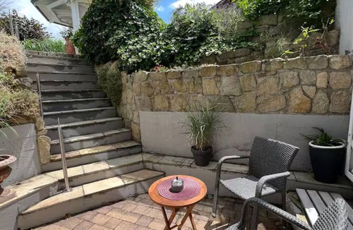 Heldenstein Apartment | Centrally located apartment Maier-Hoff in Isental
