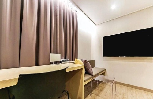 Chilgok-gun Hotel | Centro Hotel
