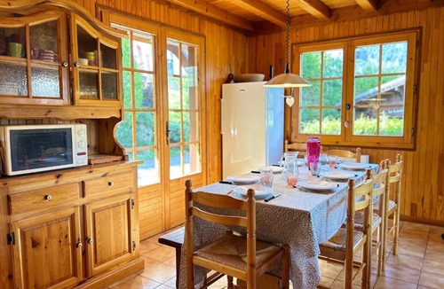 Les Gets Ski Chalet | Chalet familial proche des pistes avec WiFi et parking - FR-1-623-349
