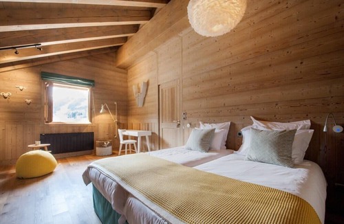 Meribel Ski Chalet | Chalet le Bonheur luxurious chalet with hammam