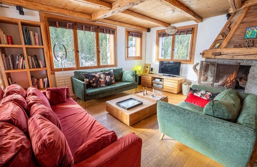 Meribel Ski Chalet | Chalet Le Cairn - unique and magnificient ski-in ski-out Chalet !