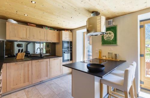 Argentiere Ski Chalet | Chalet Plein Centre - Savoyard Moderne - Happy Rentals